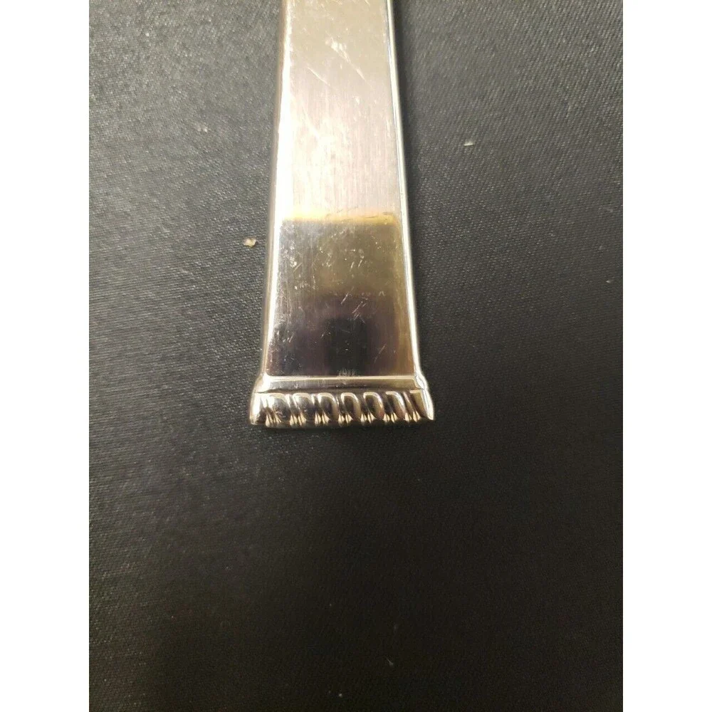Reed & Barton CLASSIC BRAID Sugar Shell Spoon 6 3/8 